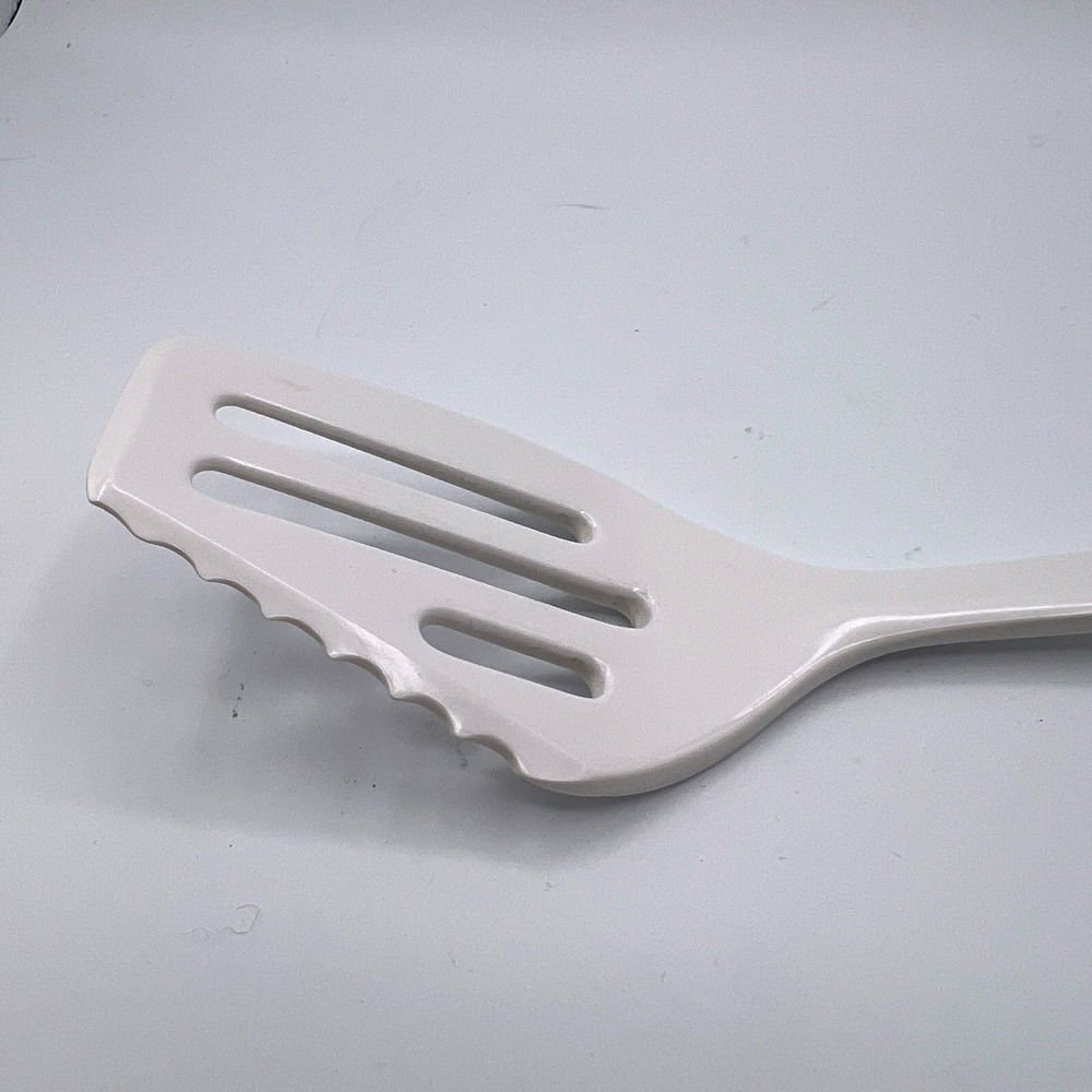 Vintage TRUDEAU White Melamine Slotted Spatula 2533